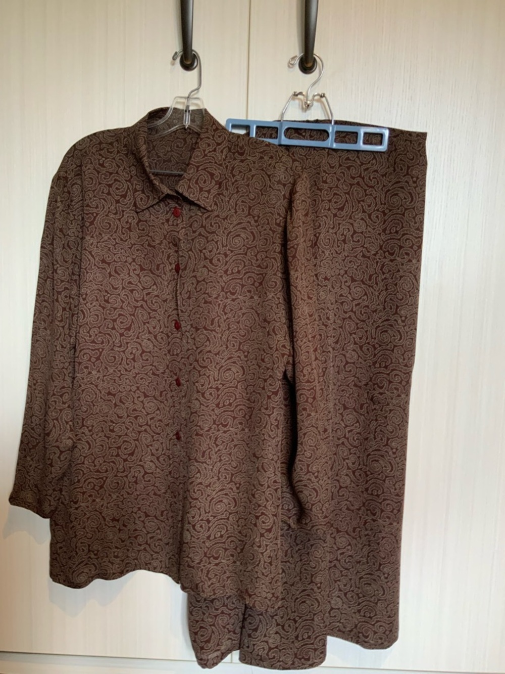 Brown Paisley Button-Up Top and Skirt Set - Picture 1 of 4
